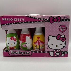 Hello Kitty Bowling Set 6 Pins/1 Bowling Ball Indoor & Outdoor-Brand New
